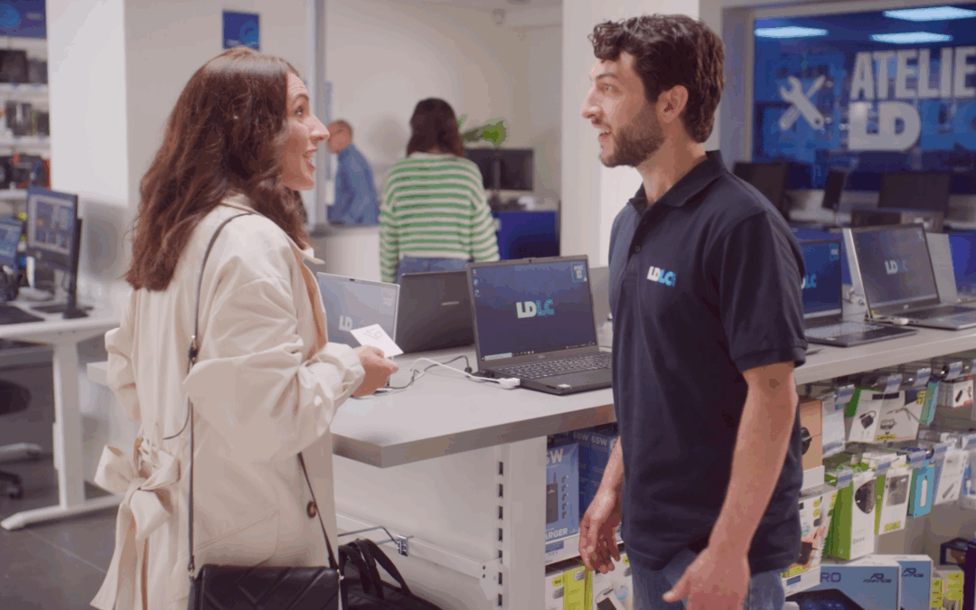 LD…ELLE SAIT QUE C’EST BIENTÔT NOËL ! 