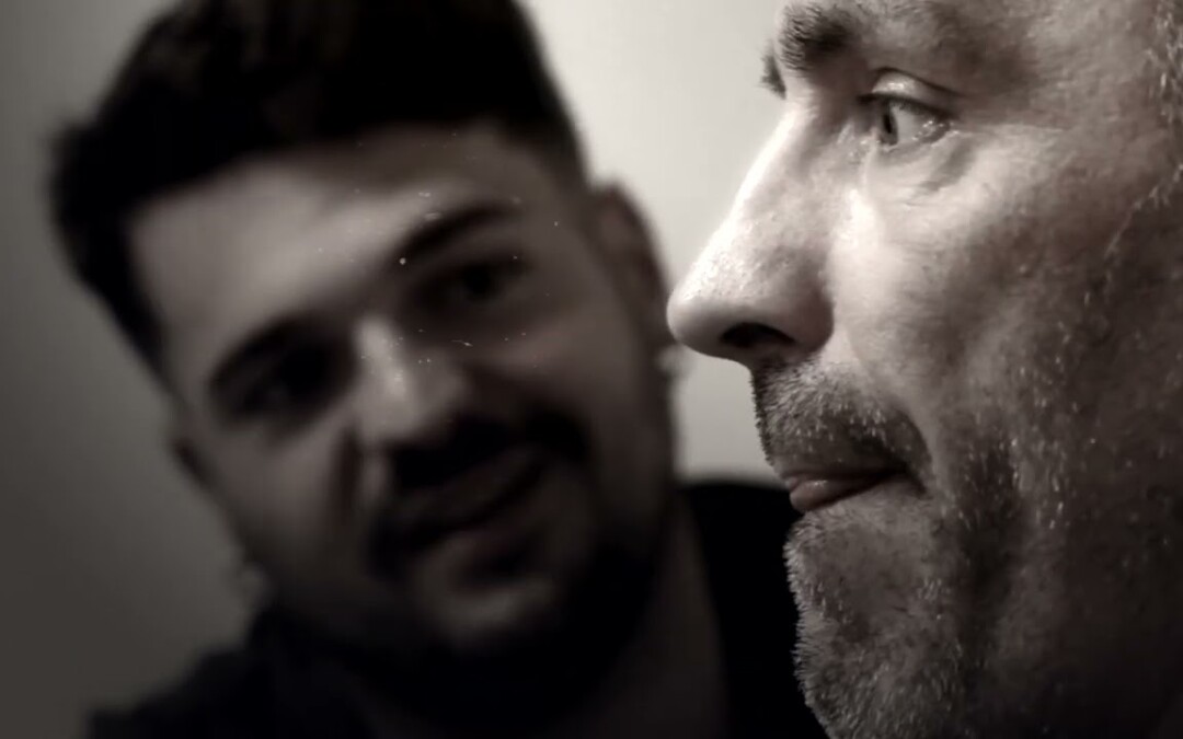 NOTRE BIG CARTE DE VOEUX 2025 : interrogatoire musclé chez BIG SUCCESS